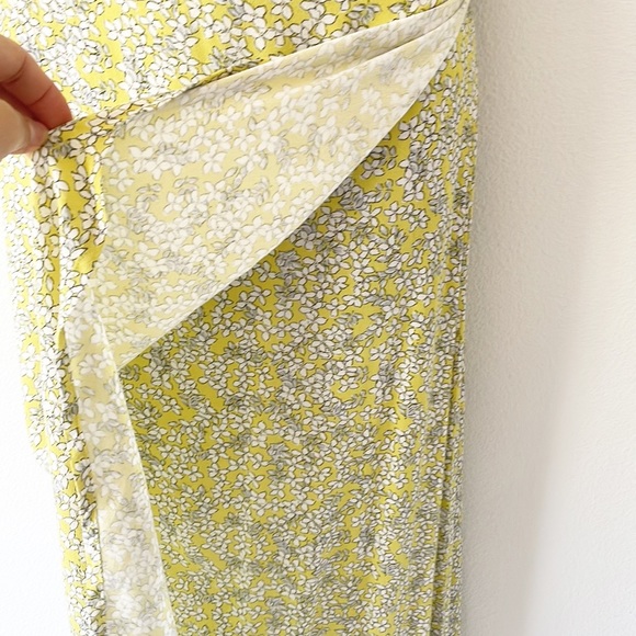 Who What Wear Wrap Floral Maxi Dress - Picture 3 of 14